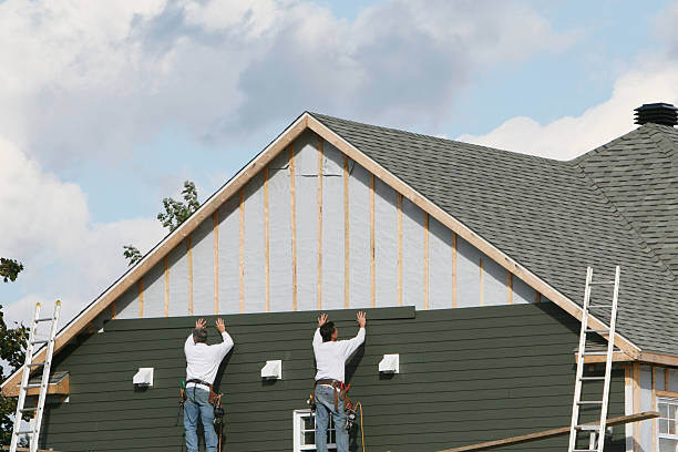 Professional Siding Contractor technician working in Luke, MD